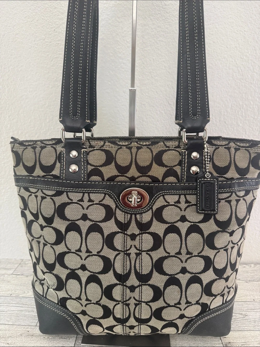 Coach Hampton Signature Turnlock Tote